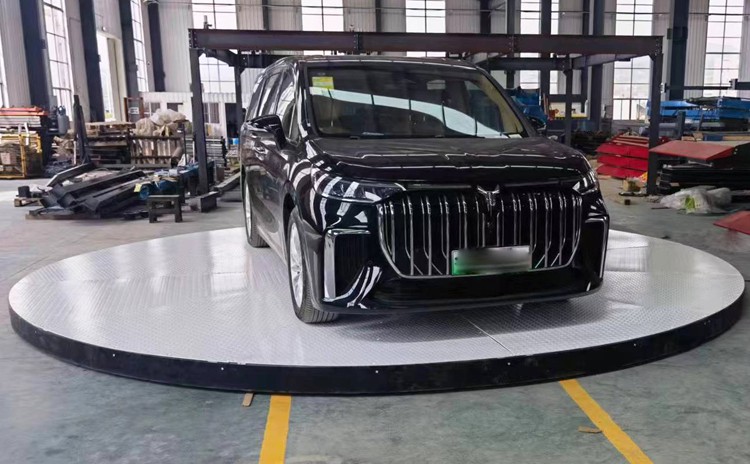 Otomobil döner platformuna nasıl yağlama maddesi eklenir?